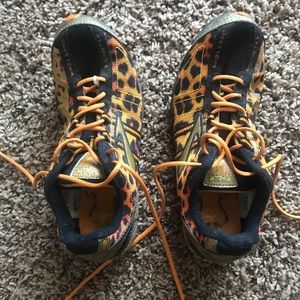 Brooks Cross country spikes